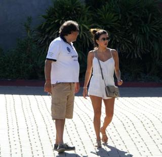 Eva Longoria feet photo thumbnail