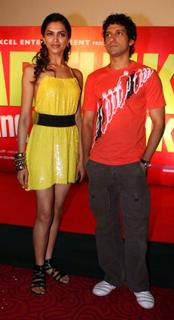 Deepika Padukone feet photo thumbnail