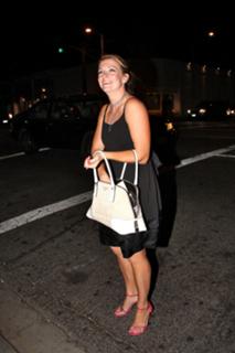 Melissa Joan Hart feet photo thumbnail