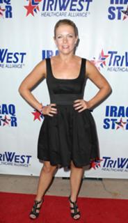 Melissa Joan Hart feet photo thumbnail