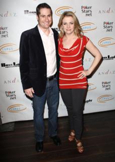 Melissa Joan Hart feet photo thumbnail