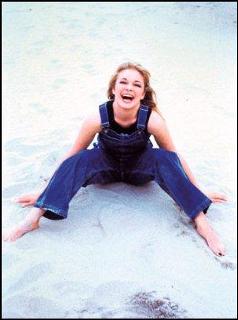 LeAnn Rimes feet photo thumbnail