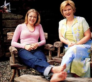 LeAnn Rimes feet photo thumbnail