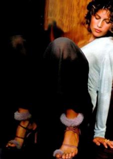 Laetitia Casta feet photo thumbnail