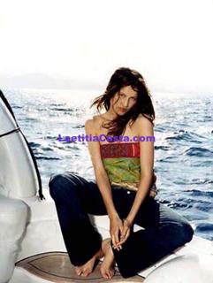 Laetitia Casta feet photo thumbnail