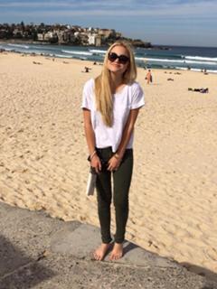 Olivia Holt feet photo 1