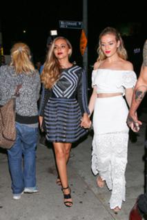 Perrie Edwards feet photo thumbnail