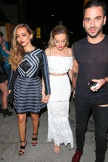 Jade Thirlwall feet photo thumbnail
