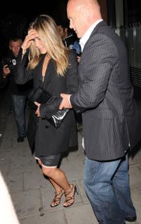Jennifer Aniston feet photo thumbnail