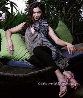 Deepika Padukone feet photo thumbnail