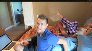 Brittney Smith feet photo thumbnail