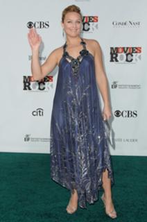 Elisabeth Röhm feet photo thumbnail