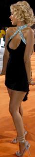 Christina Aguilera feet photo thumbnail