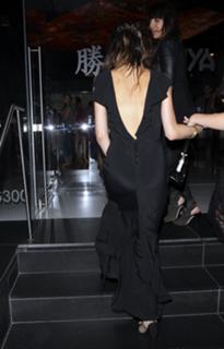 Ashlee Simpson feet photo thumbnail