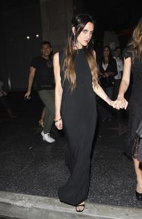 Ashlee Simpson feet photo thumbnail