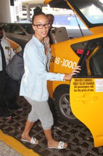 Draya Michele feet photo thumbnail