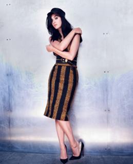 Katy Perry feet photo thumbnail