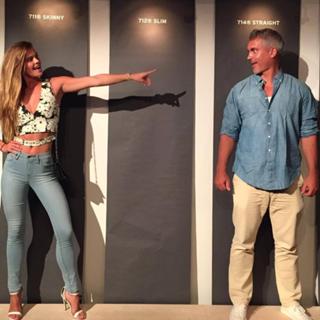 Nina Agdal feet photo thumbnail