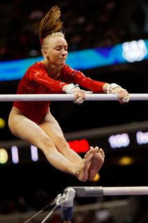 Nastia Liukin feet photo thumbnail