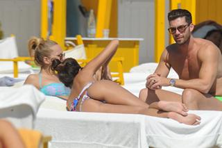 Cristina Buccino feet photo thumbnail