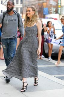 Perrie Edwards feet photo thumbnail