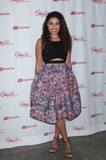 Jordin Sparks feet photo thumbnail