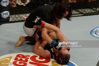 Michelle Waterson feet photo thumbnail
