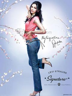 Deepika Padukone feet photo thumbnail