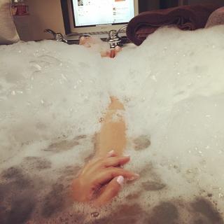 Madison Reed feet photo thumbnail