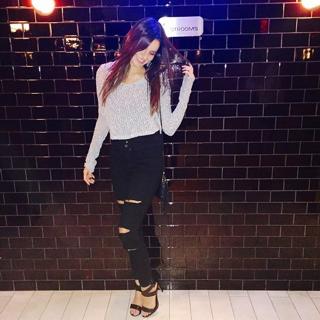 Madison Reed feet photo thumbnail