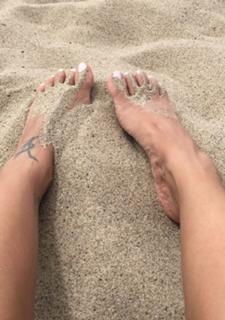 Vida Guerra feet photo thumbnail