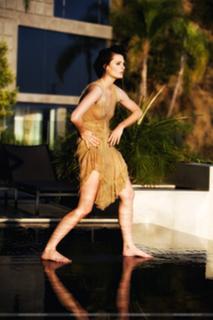 Stana Katic feet photo thumbnail