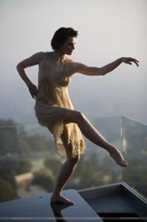 Stana Katic feet photo thumbnail