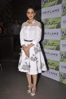 Sonali Bendre feet photo thumbnail