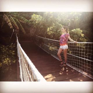 Cynthia Rodríguez feet photo thumbnail