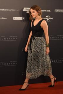 Emma Watson feet photo thumbnail