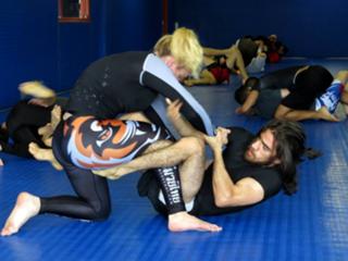 Valentina Shevchenko feet photo thumbnail