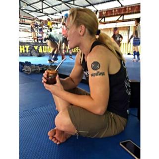 Valentina Shevchenko feet photo thumbnail