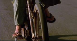 Julie Benz feet photo thumbnail