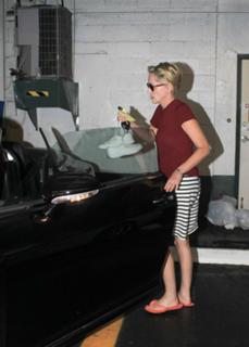 Sharon Stone feet photo thumbnail