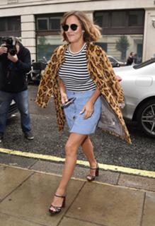 Caroline Flack feet photo thumbnail
