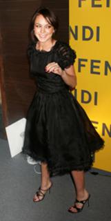 Lindsay Lohan feet photo thumbnail