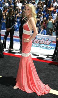 Lindsay Lohan feet photo thumbnail