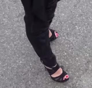 Brittney Smith feet photo thumbnail