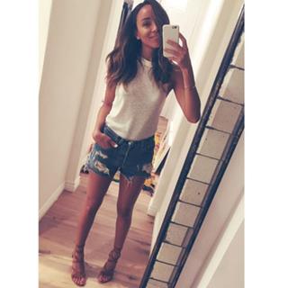 Ashley Madekwe feet photo thumbnail