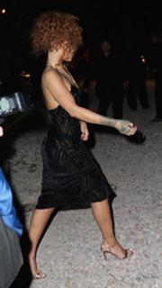 Rihanna feet photo thumbnail