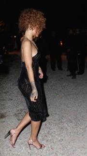 Rihanna feet photo thumbnail