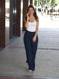 Maria Menounos feet photo thumbnail