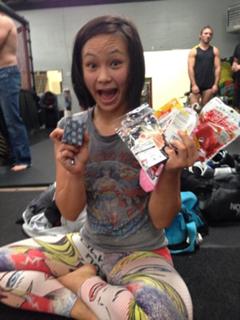 Michelle Waterson feet photo thumbnail