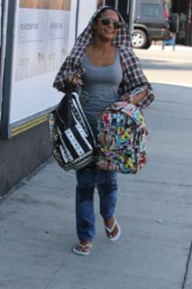 Christina Milian feet photo thumbnail